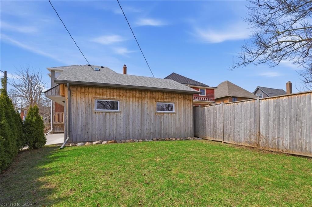 859 Queen's Boulevard Property Photo 34