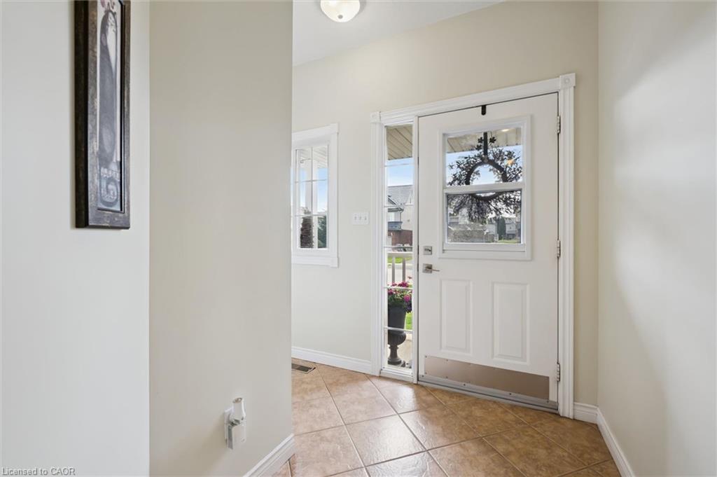 124 Gibbons Drive Property Photo 6
