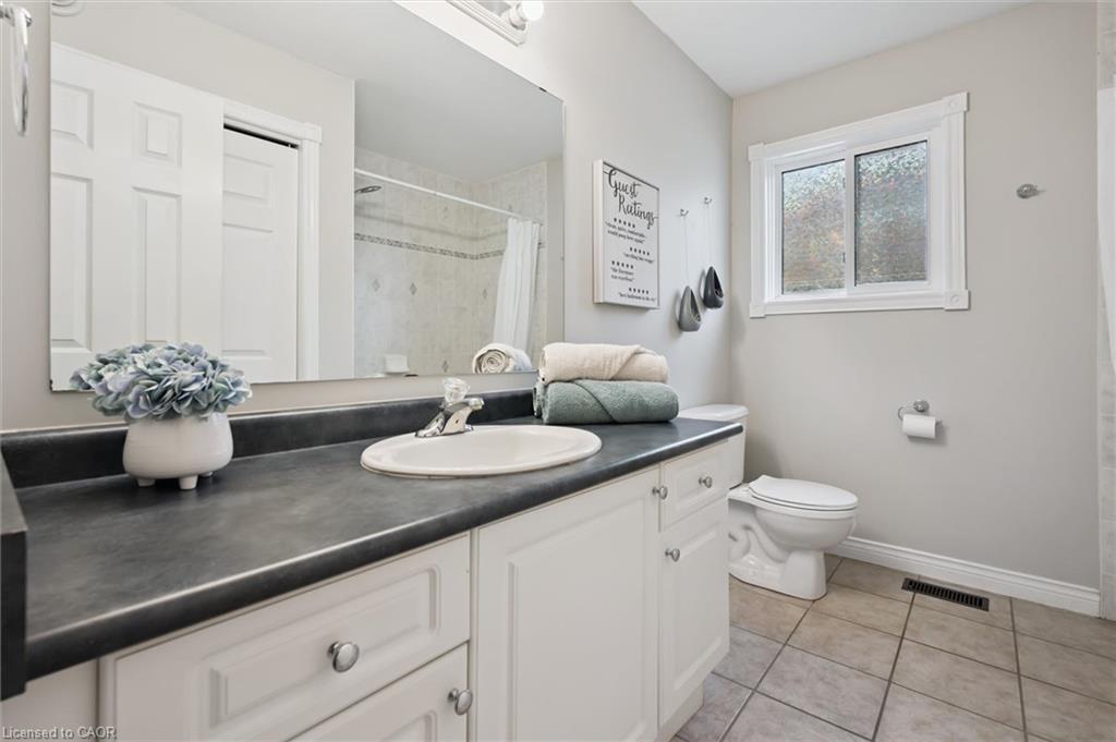 124 Gibbons Drive Property Photo 25