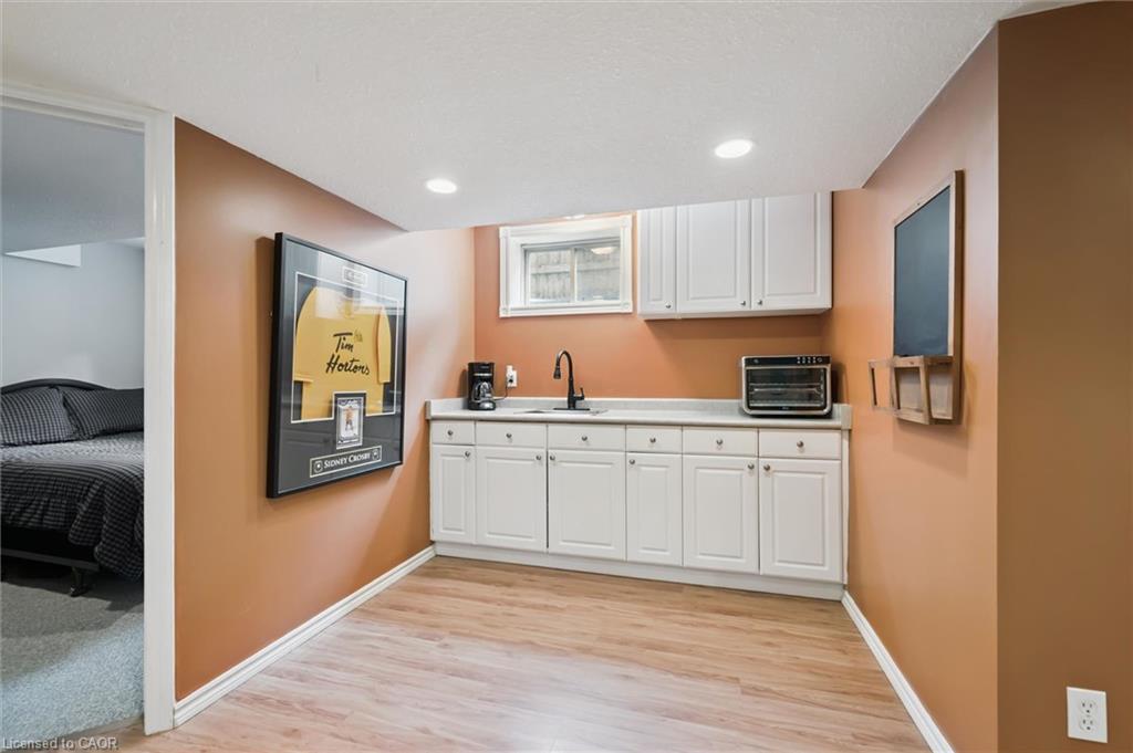 124 Gibbons Drive Property Photo 37
