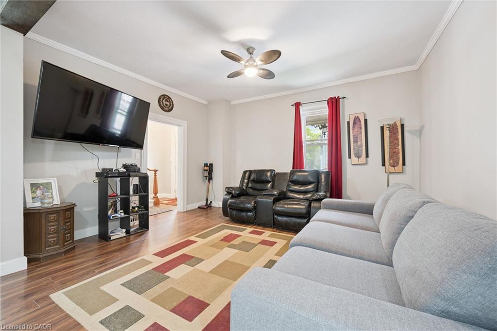 105 Snyder's Road W Property Photo 5