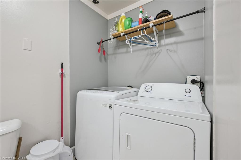 105 Snyder's Road W Property Photo 14