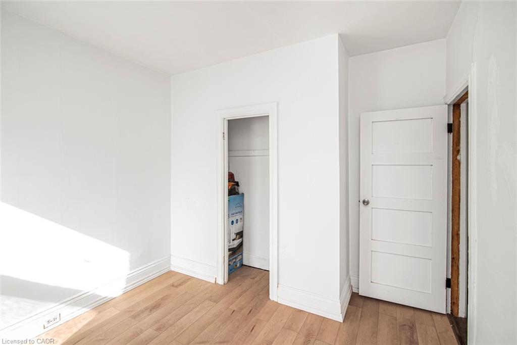 39 Arthur Avenue N Property Photo 19