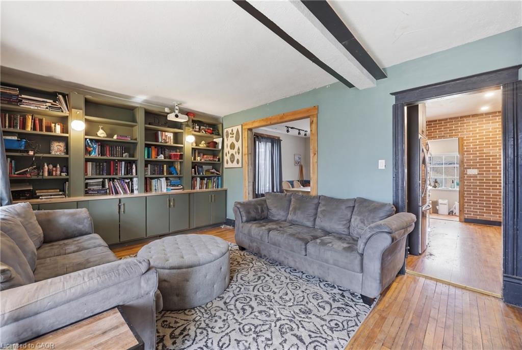 54 Evan Street Property Photo 5