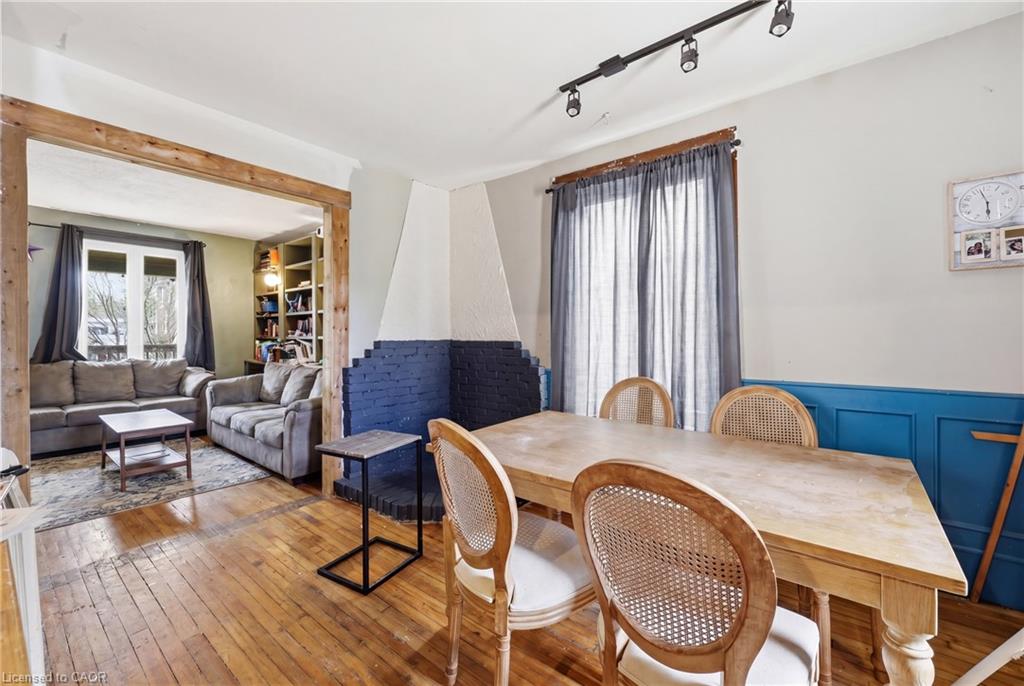 54 Evan Street Property Photo 9
