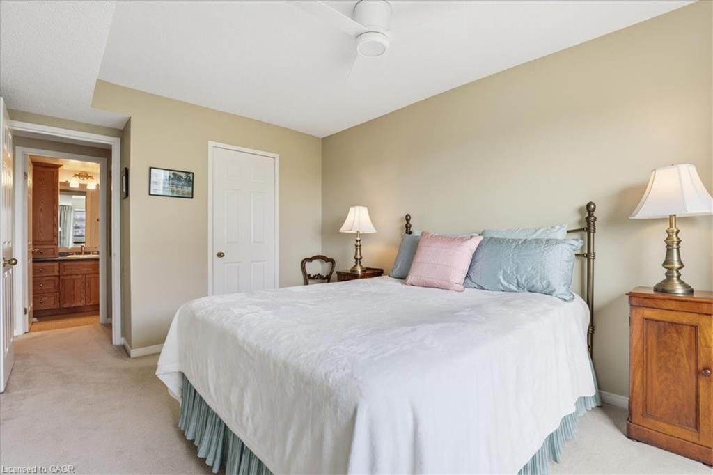 808-10 Ellen Street E Property Photo 26