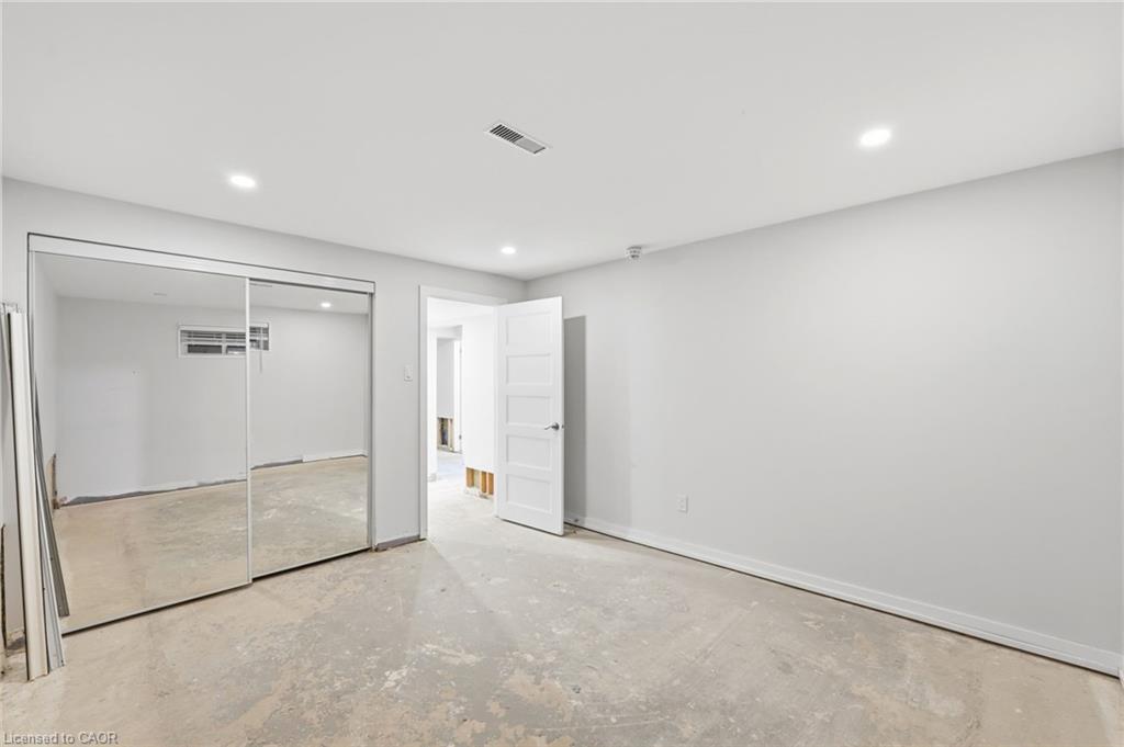 23 Logstone Crescent Property Photo 34