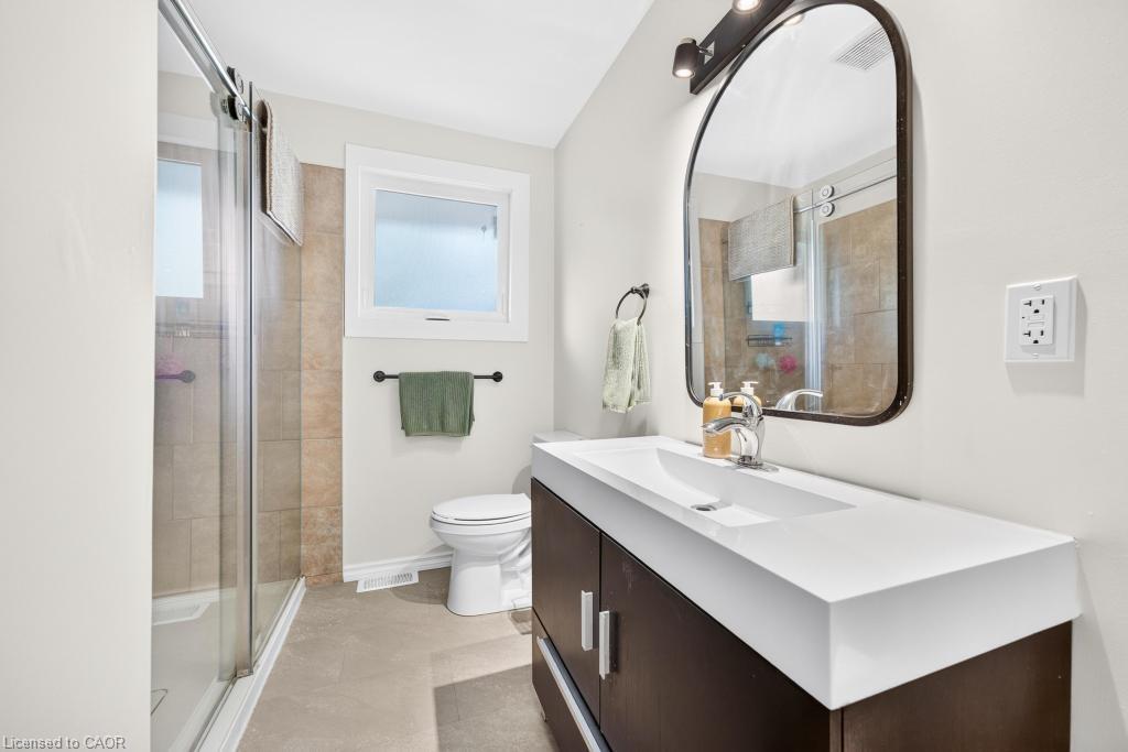 7 Wallis Avenue Property Photo 21