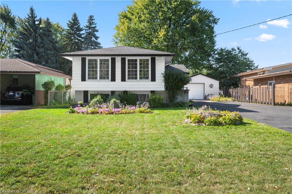401 Mohawk Road W Property Photo 1