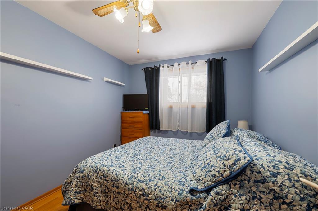 401 Mohawk Road W Property Photo 22