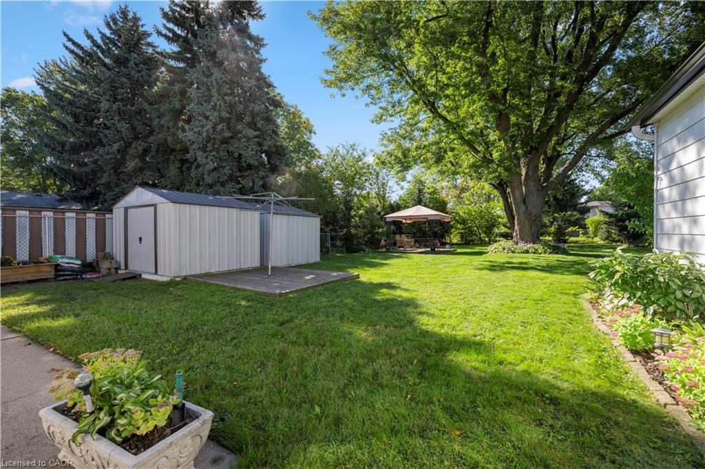401 Mohawk Road W Property Photo 40