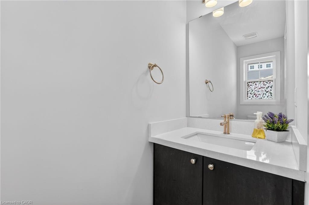 35 Comet Lane Property Photo 20