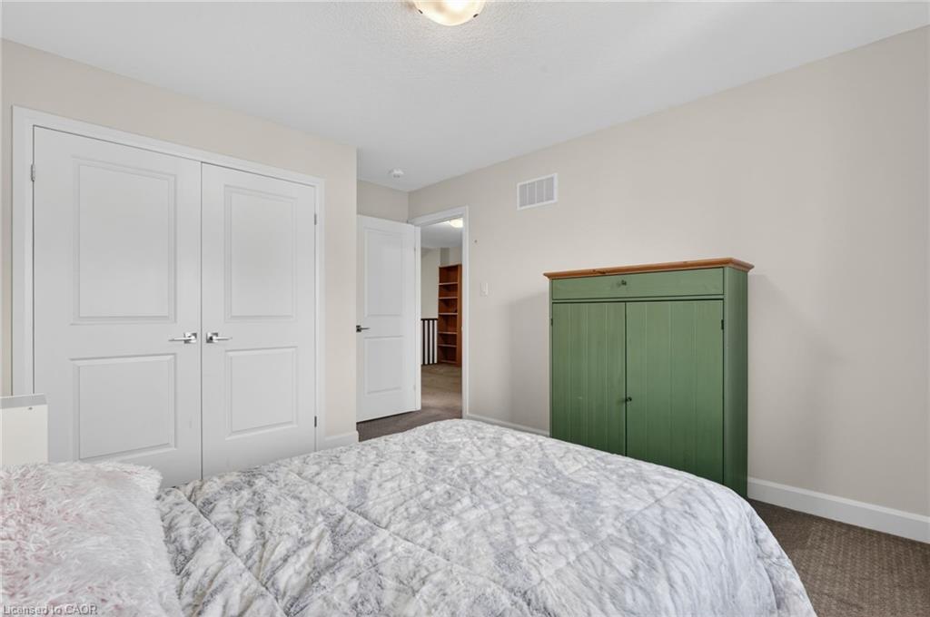 35 Comet Lane Property Photo 33