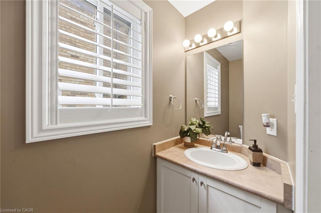 21-1771 Upper Wentworth Street Property Photo 19