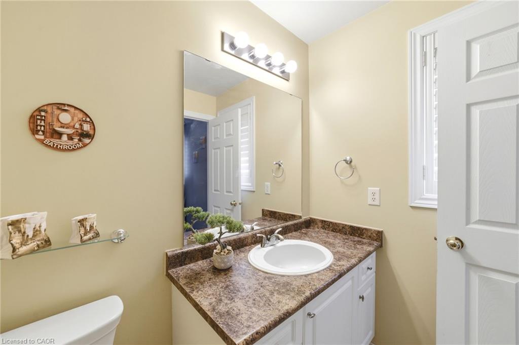 21-1771 Upper Wentworth Street Property Photo 24