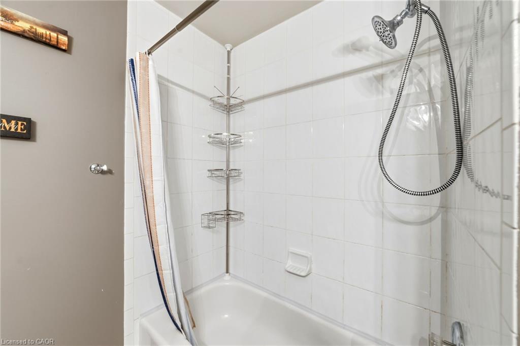 21-1771 Upper Wentworth Street Property Photo 31
