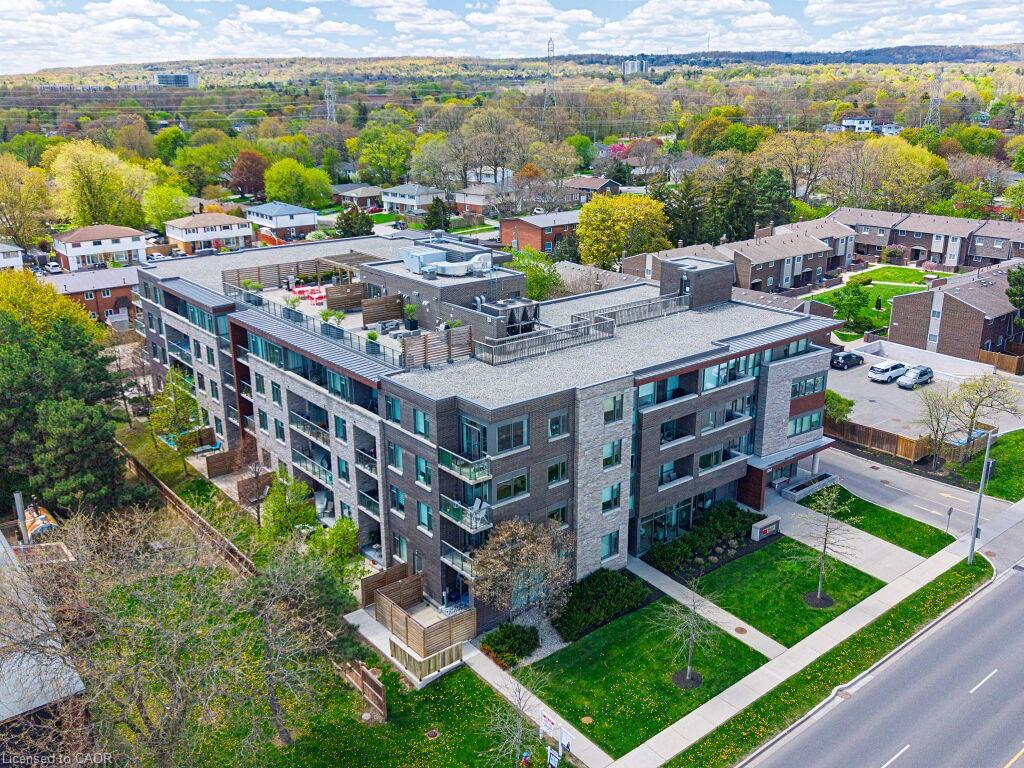 305-1284 Guelph Line Property Photo 1