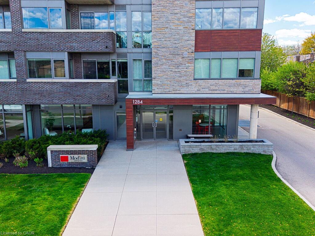 305-1284 Guelph Line Property Photo 19