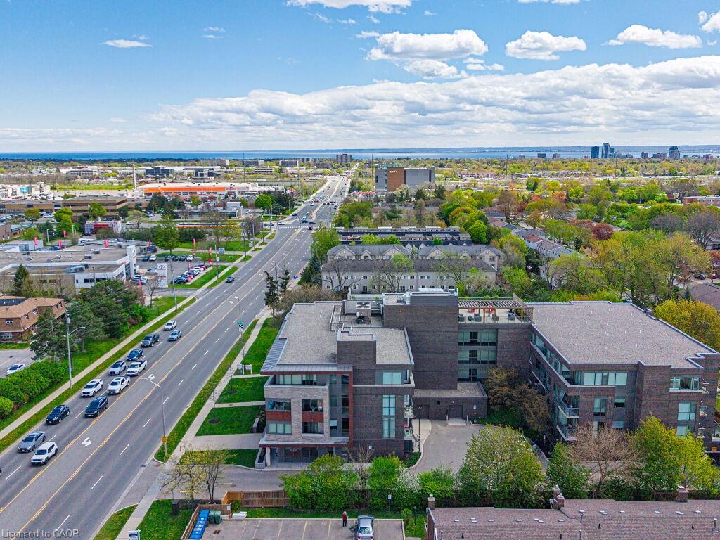 305-1284 Guelph Line Property Photo 26