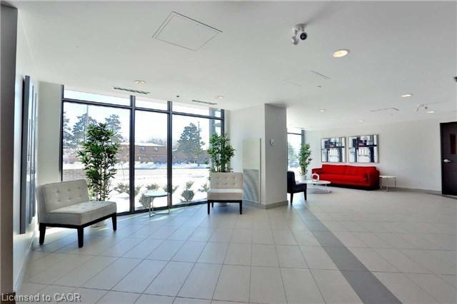 305-1284 Guelph Line Property Photo 27