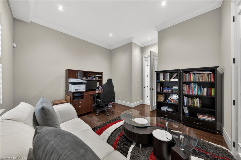 245 Joseph Schoerg Crescent Property Photo 22