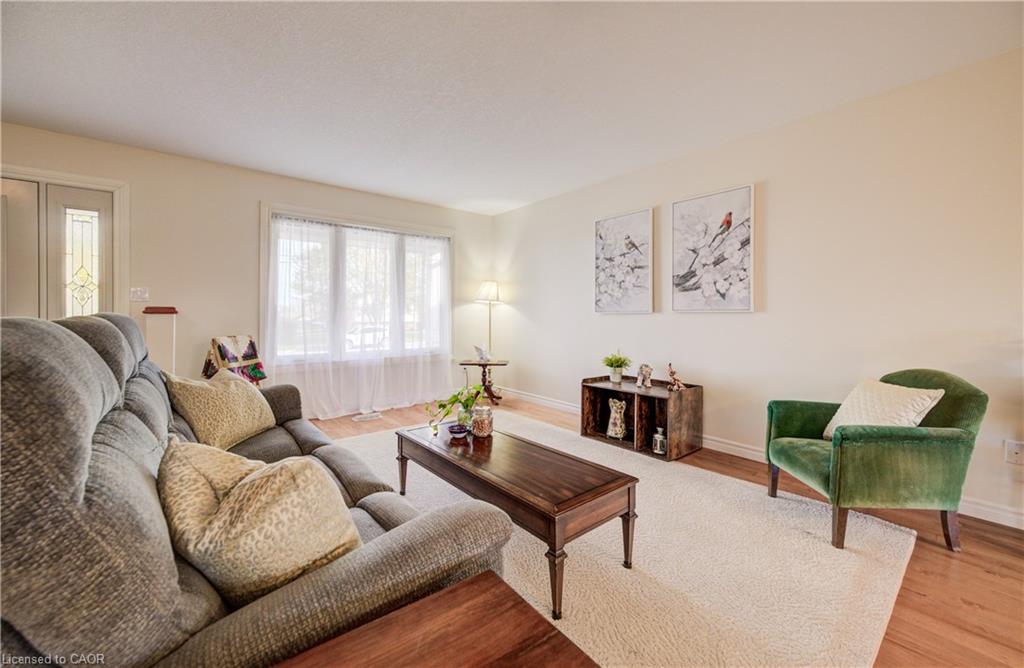 434 King Street E Property Photo 5