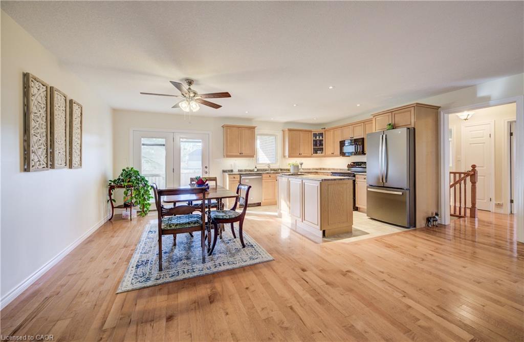 434 King Street E Property Photo 12