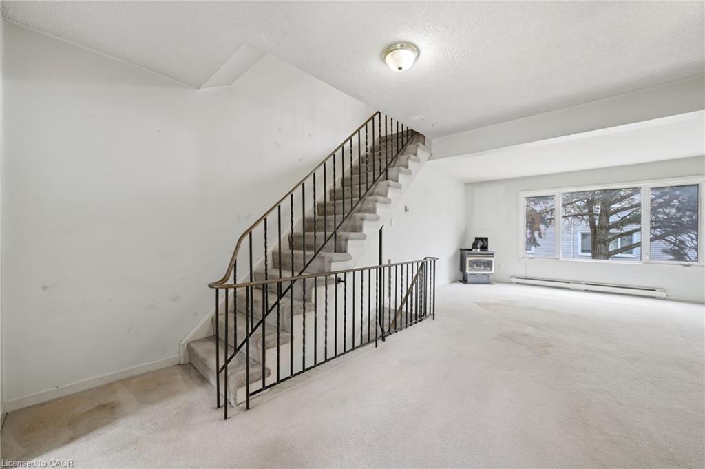 71-2440 Bromsgrove Road Property Photo 6