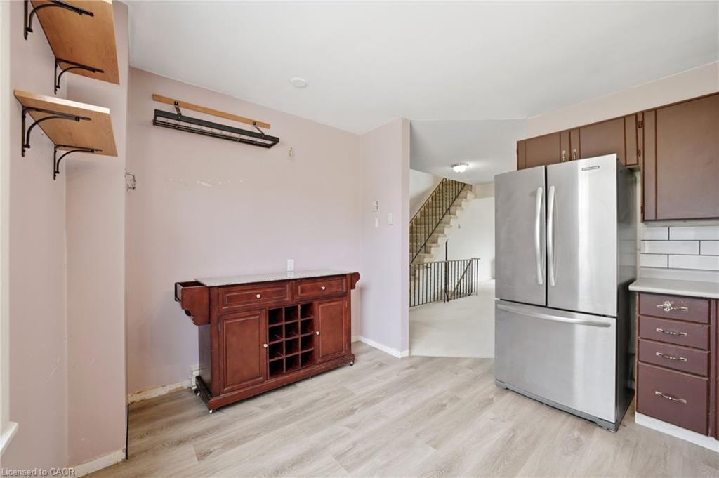 71-2440 Bromsgrove Road Property Photo 12