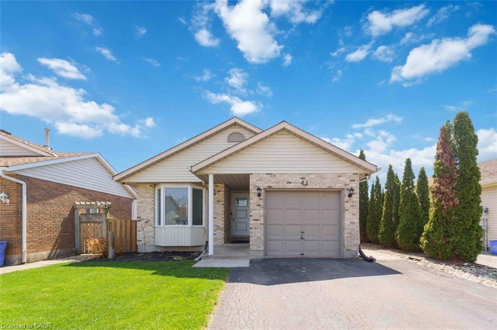 41 Eastwood Drive Property Photo 1