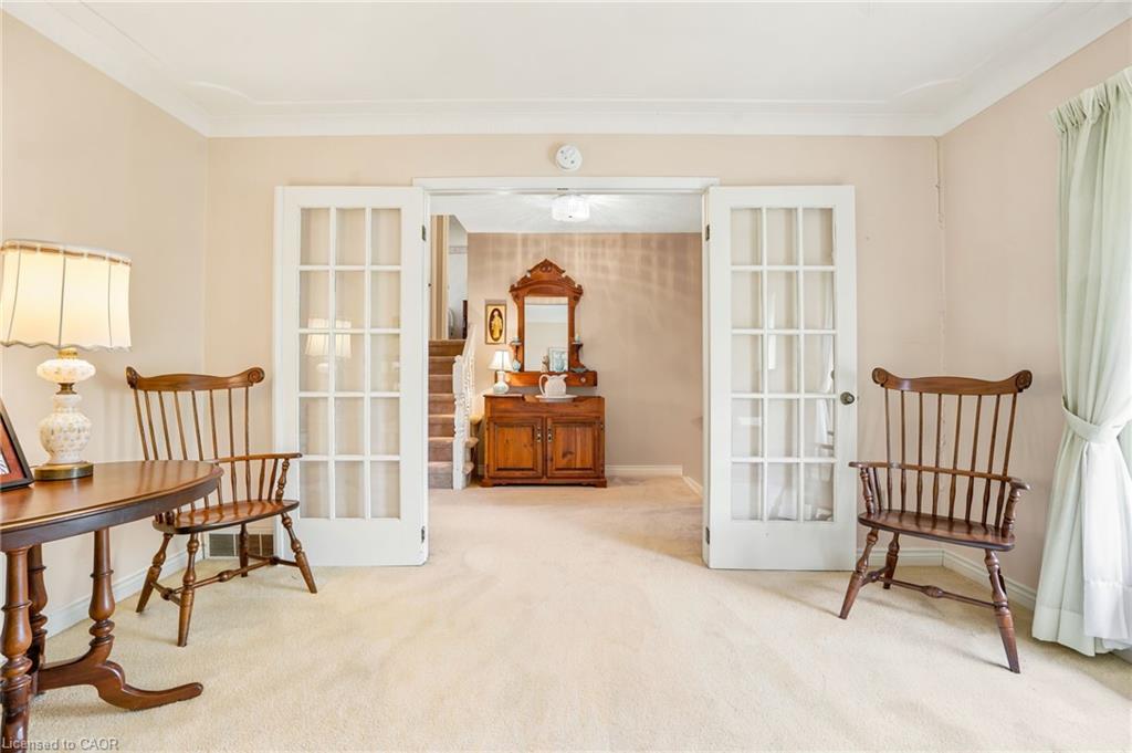 9 Magnolia Court Property Photo 11