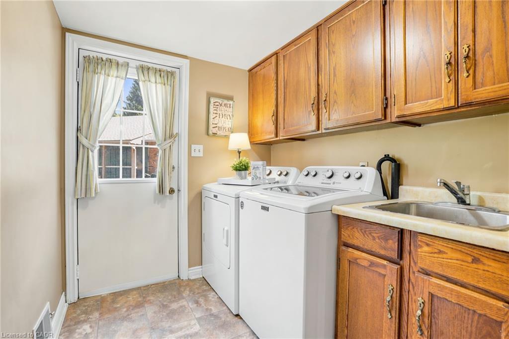 9 Magnolia Court Property Photo 30