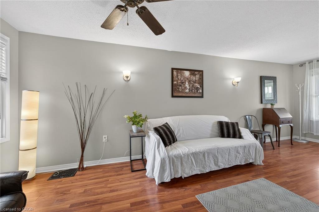 190 Campbell Avenue Property Photo 8