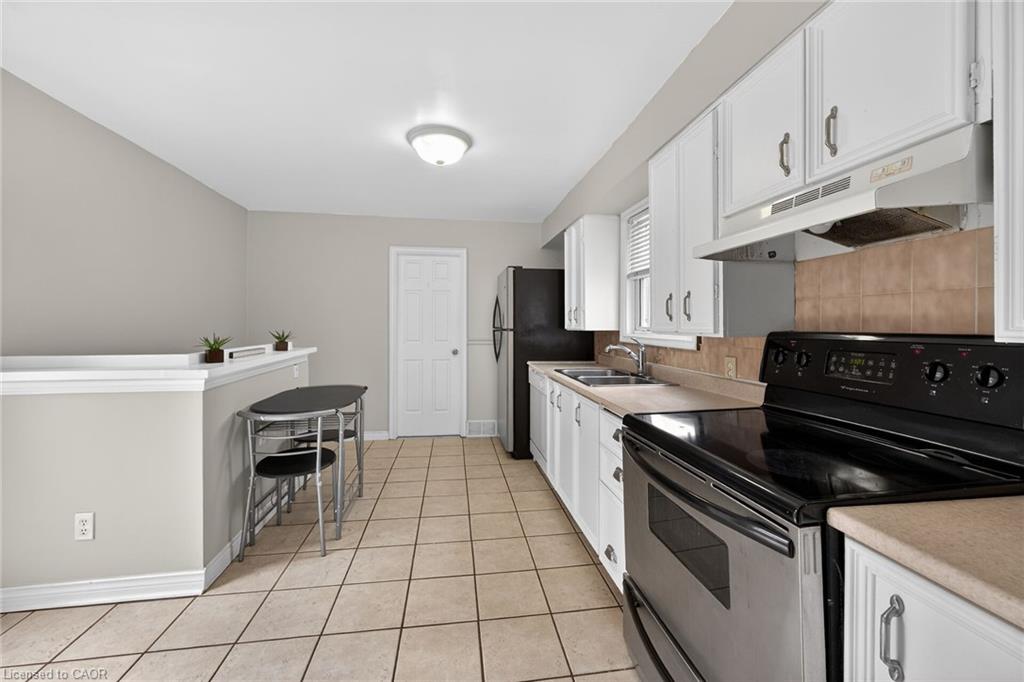 190 Campbell Avenue Property Photo 13