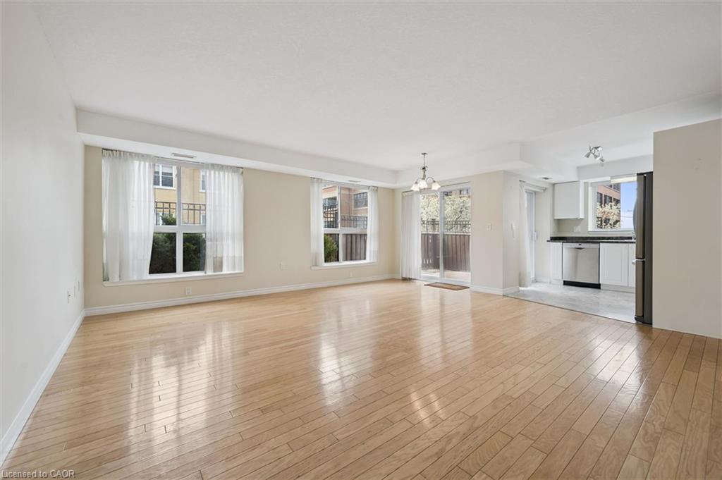 110-20 St George Street Property Photo 6