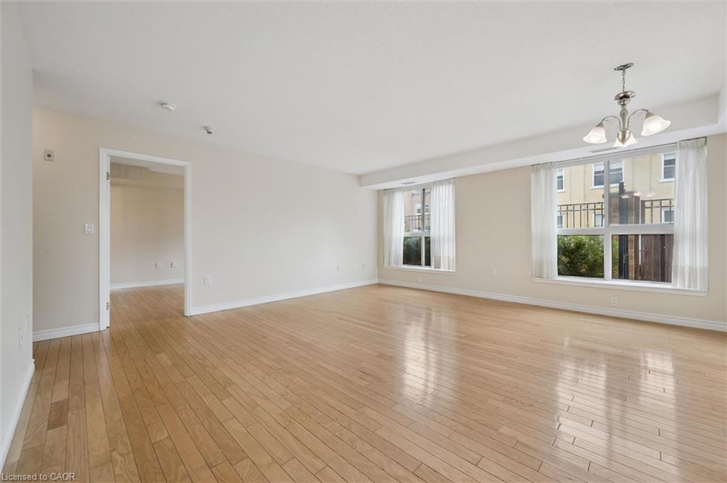 110-20 St George Street Property Photo 7