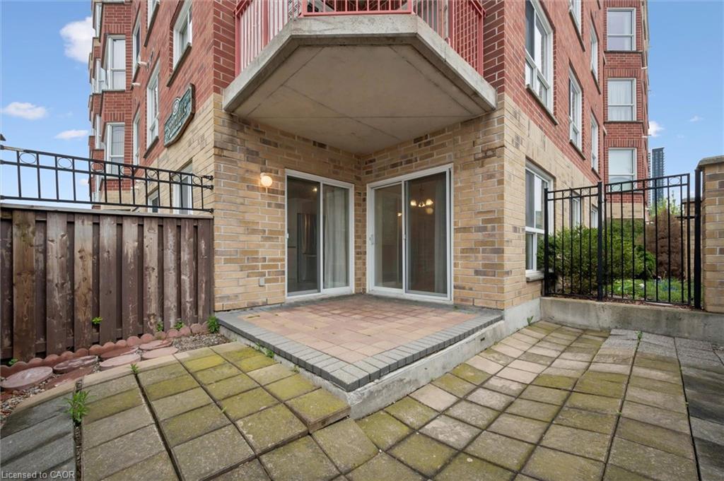 110-20 St George Street Property Photo 34