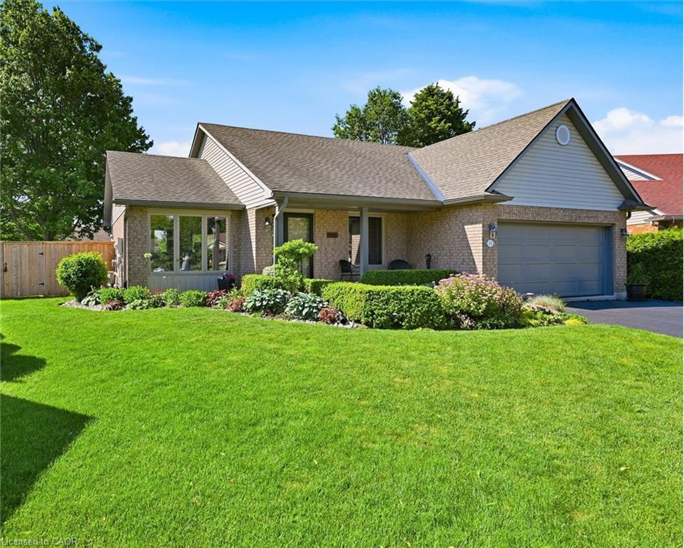 15 Bayshore Court Property Photo 3