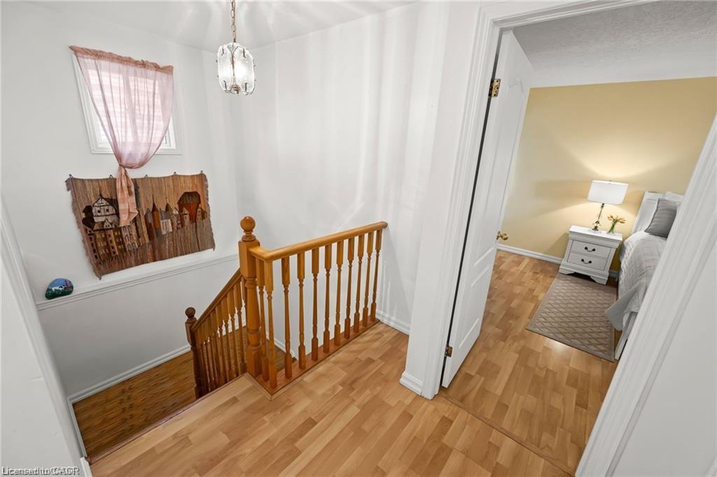 444 Burnett Avenue Property Photo 23