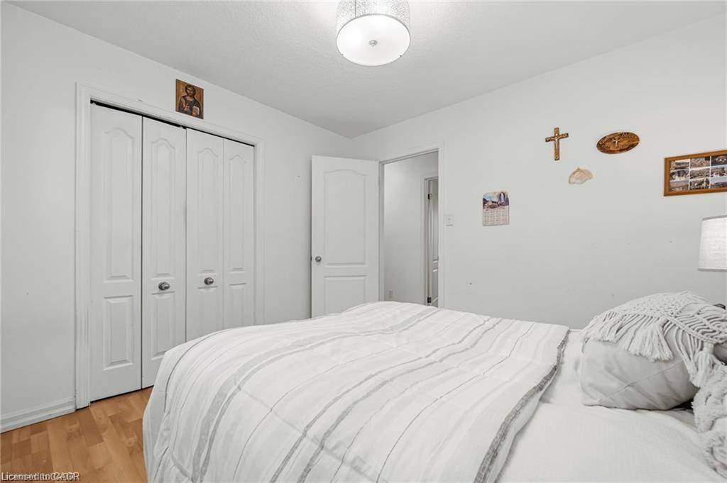 444 Burnett Avenue Property Photo 29
