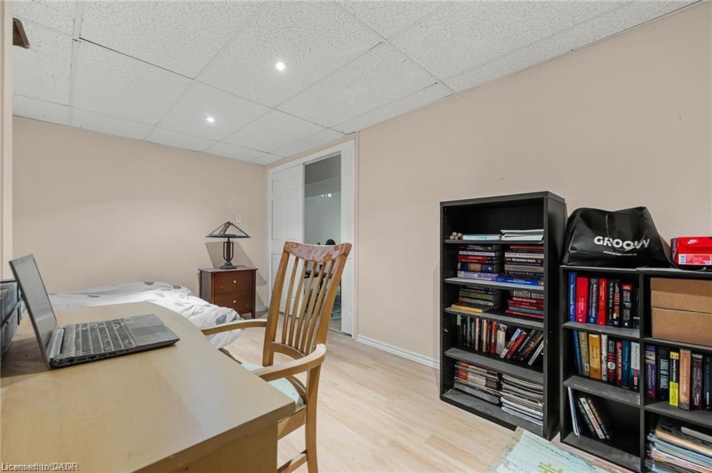 444 Burnett Avenue Property Photo 36