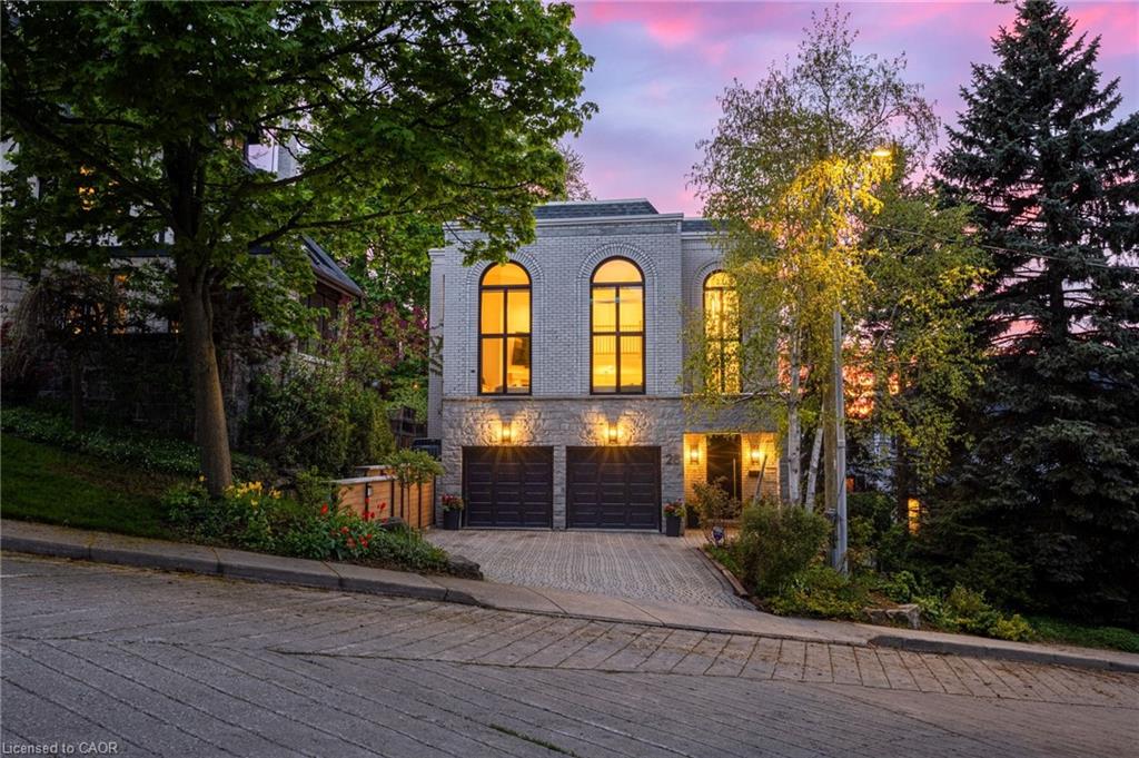 28 Undercliffe Avenue Property Photo 1
