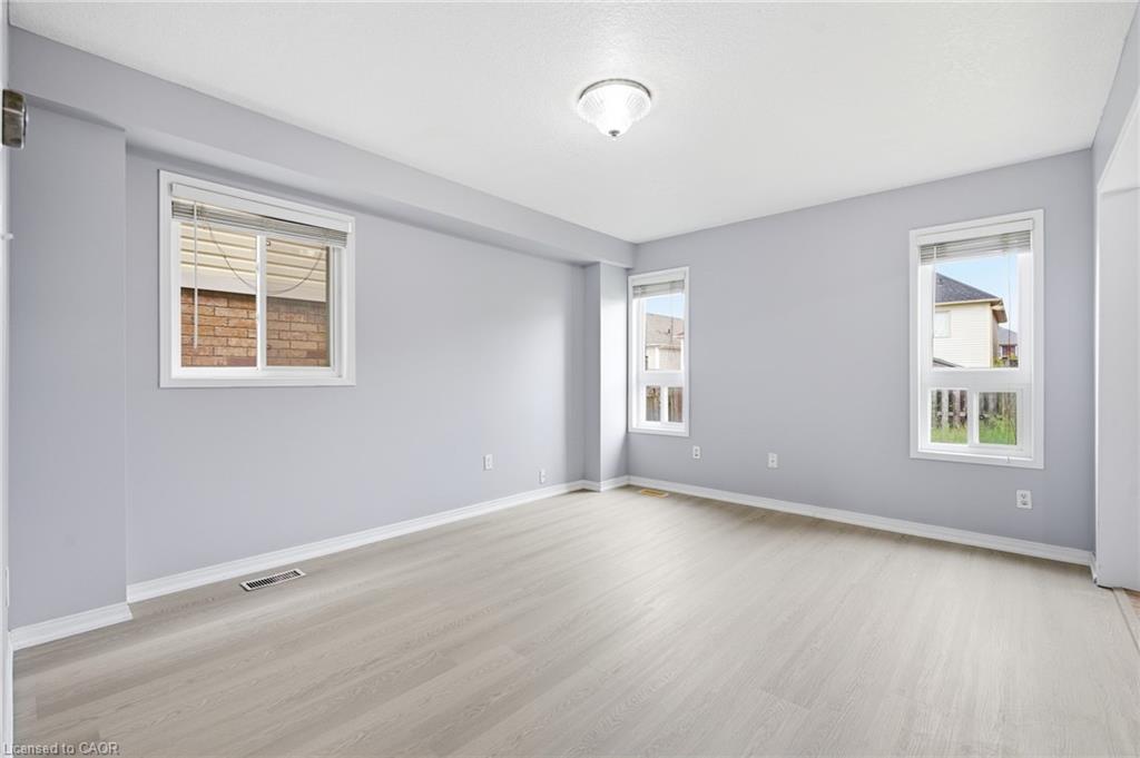 48 Griffiths Avenue Property Photo 7