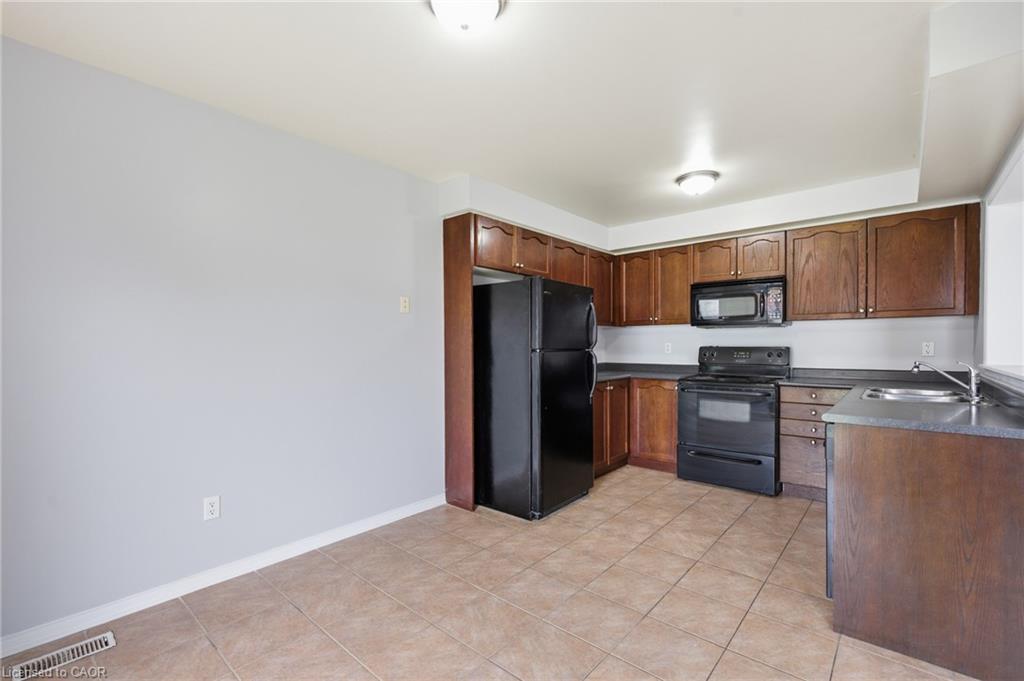 48 Griffiths Avenue Property Photo 13