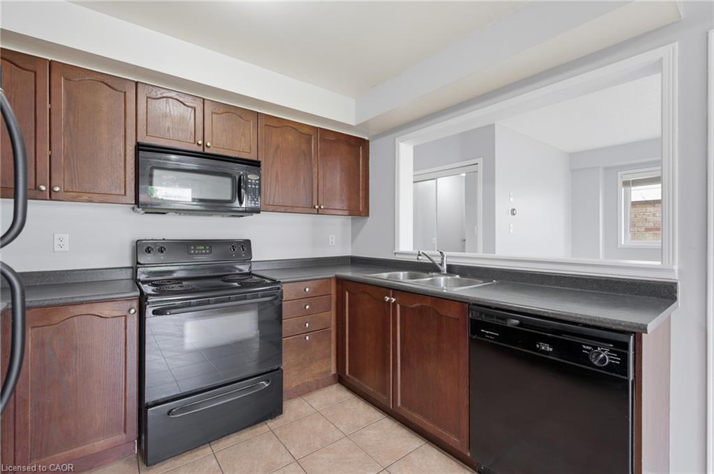 48 Griffiths Avenue Property Photo 14