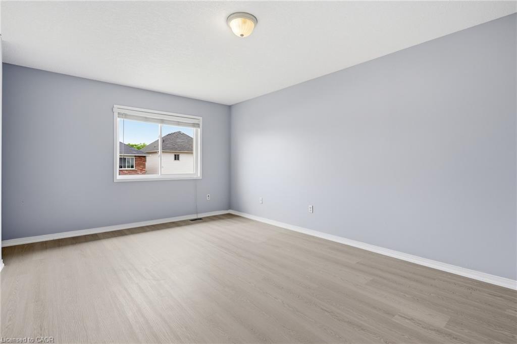 48 Griffiths Avenue Property Photo 20