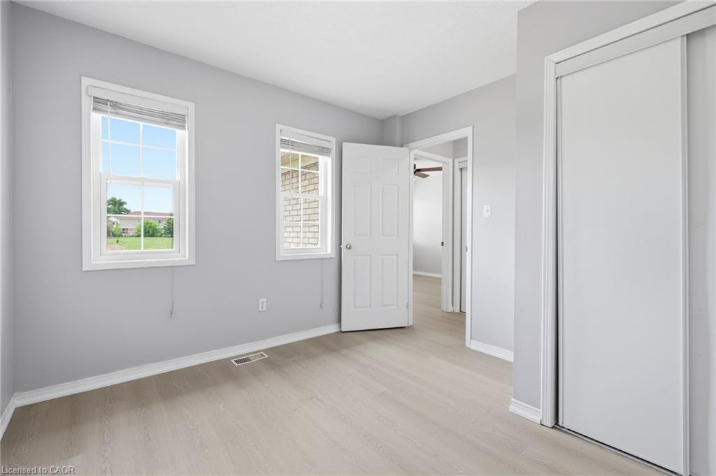 48 Griffiths Avenue Property Photo 27
