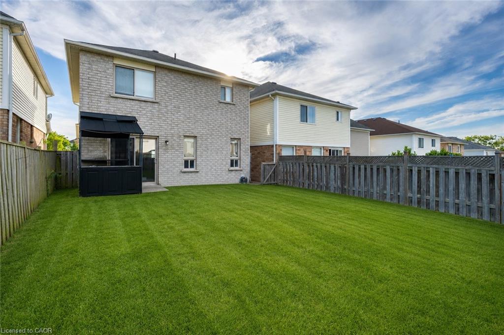 48 Griffiths Avenue Property Photo 29