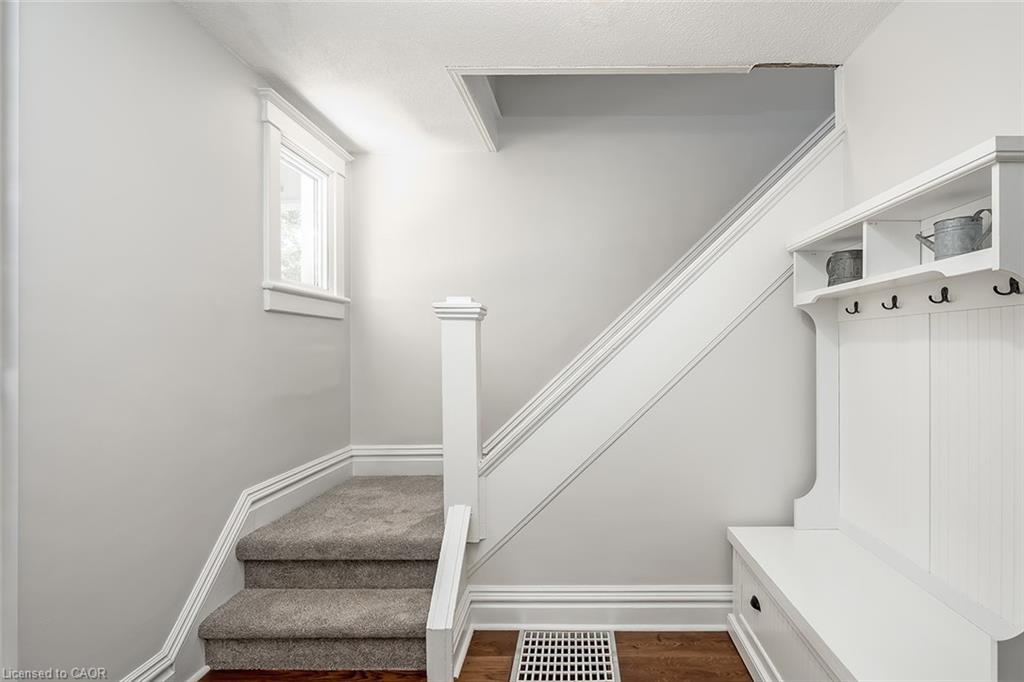 20 Wardrope Avenue Property Photo 9