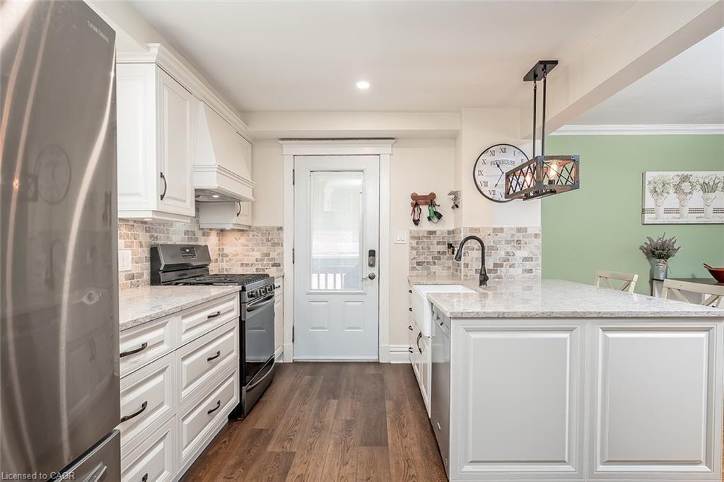 20 Wardrope Avenue Property Photo 12